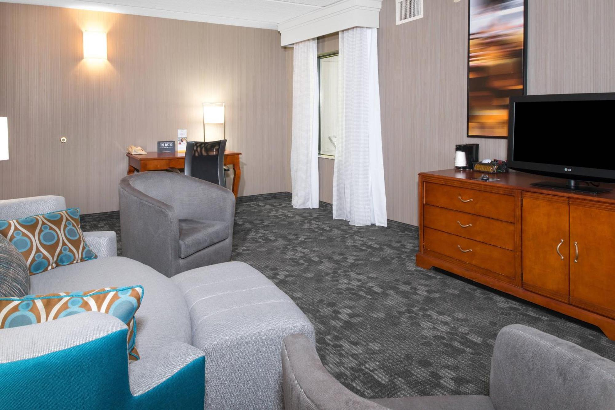 Courtyard By Marriott Charlotte Gastonia Hotel Buitenkant foto